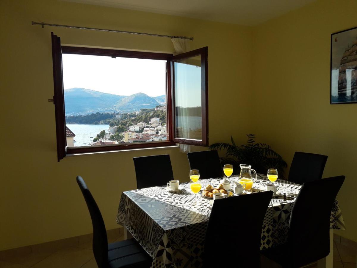 Apartments Gracia & Toni Трогир Екстериор снимка