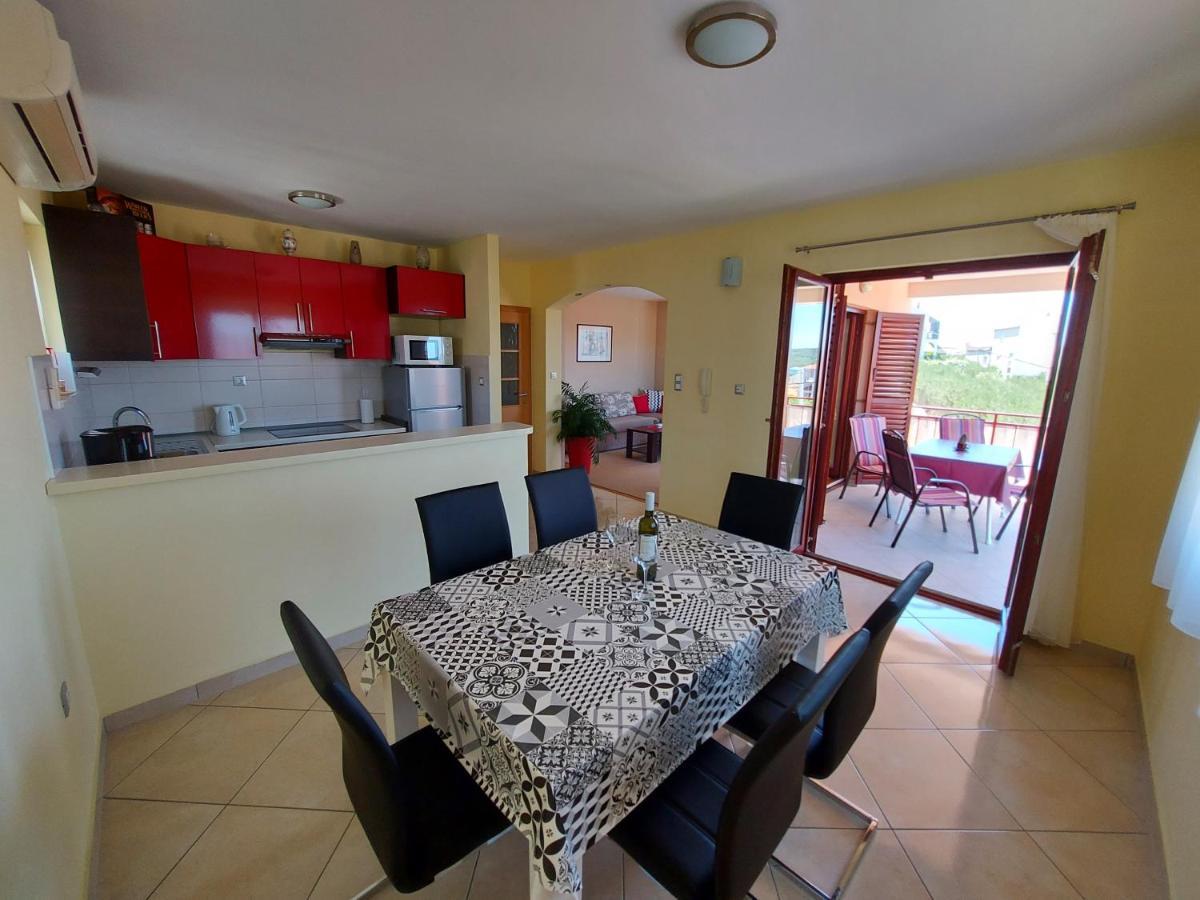 Apartments Gracia & Toni Трогир Екстериор снимка