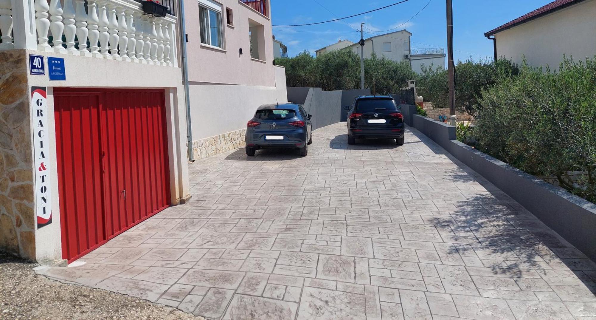 Apartments Gracia & Toni Трогир Екстериор снимка